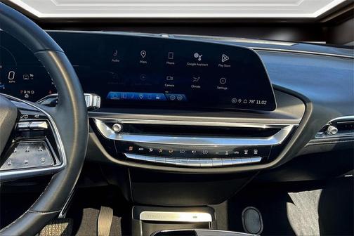 2024 Cadillac LYRIQ Tech