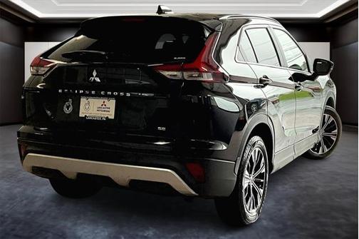 2022 Mitsubishi Eclipse Cross SE