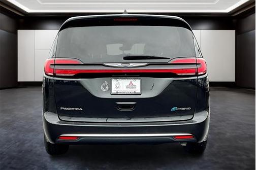 2022 Chrysler Pacifica Hybrid Touring L
