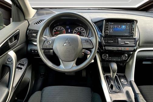 2022 Mitsubishi Eclipse Cross ES