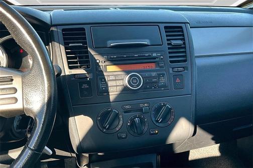 2012 Nissan Versa 1.8 S