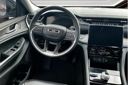 2023 Jeep Grand Cherokee Limited X