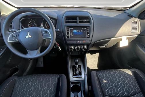 2025 Mitsubishi Outlander Sport 2.0 ES