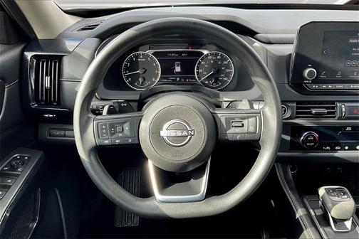 2024 Nissan Pathfinder S FWD