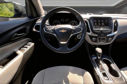 Mosaic Black Metallic 2024 Chevrolet Equinox LS