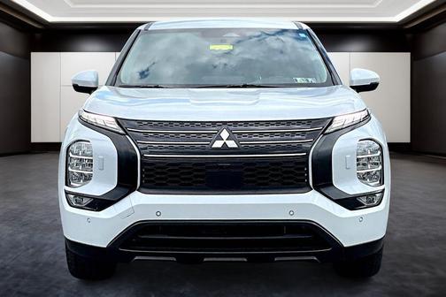 2023 Mitsubishi Outlander PHEV SE S-AWC