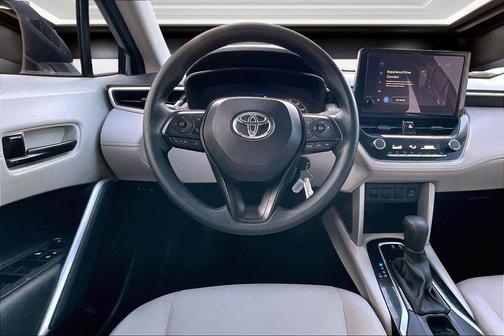 2024 Toyota Corolla Cross L