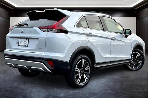 2023 Mitsubishi Eclipse Cross SE