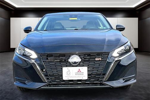 2025 Nissan Altima SR FWD