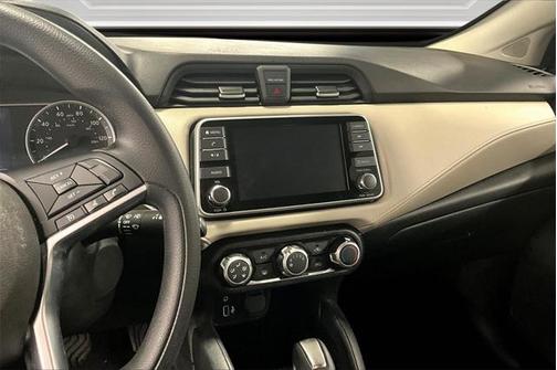 2021 Nissan Versa 1.6 SV