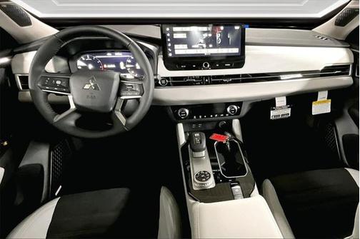 2025 Mitsubishi Outlander SE 2.5 S-AWC
