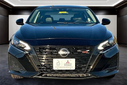 2023 Nissan Altima SR FWD