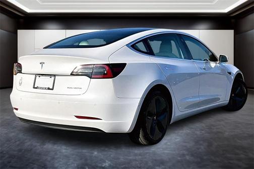 2018 Tesla Model 3 Performance