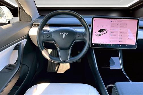 2018 Tesla Model 3 Performance