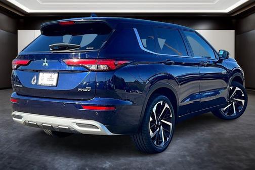 2023 Mitsubishi Outlander PHEV SE S-AWC