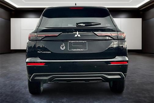 2025 Mitsubishi Outlander ES 2.5 S-AWC