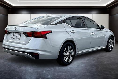 2020 Nissan Altima S FWD