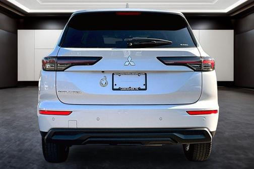 2026 Mitsubishi Outlander ES 1.5T S-AWC