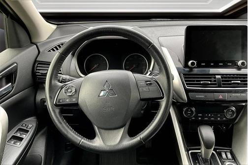 2023 Mitsubishi Eclipse Cross SE