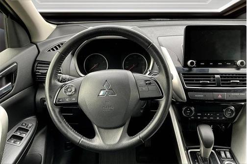2023 Mitsubishi Eclipse Cross SE