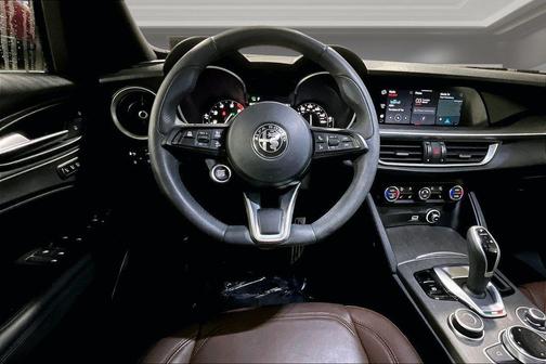 2023 Alfa Romeo Stelvio Ti