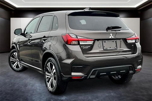 2025 Mitsubishi Outlander Sport SE