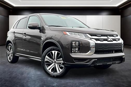 2025 Mitsubishi Outlander Sport SE