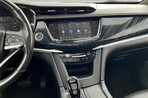 2024 Cadillac XT6 Premium Luxury AWD