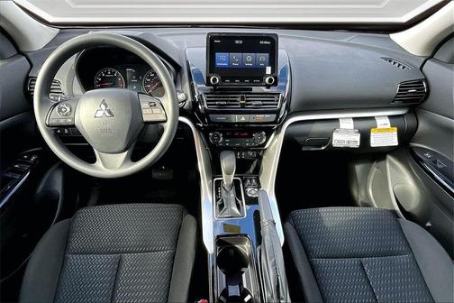 2026 Mitsubishi Eclipse Cross LE