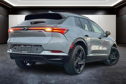 2025 Chevrolet Equinox EV RS