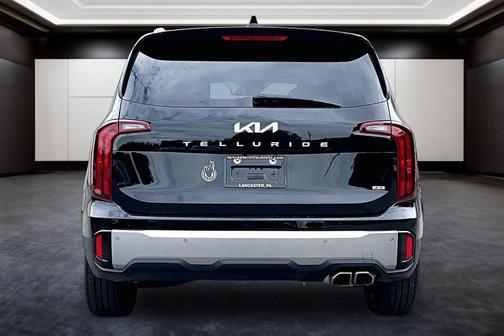 Ebony Black 2025 Kia Telluride S