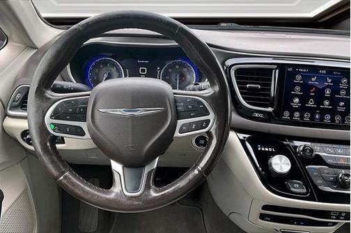 2019 Chrysler Pacifica Touring-L Plus