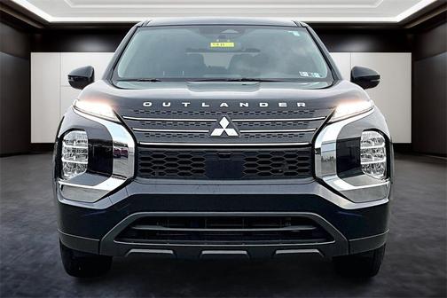 2024 Mitsubishi Outlander ES 2.5 S-AWC