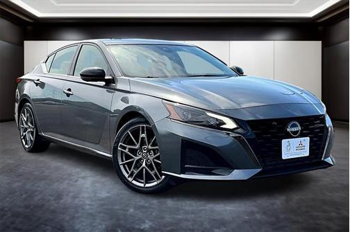 2023 Nissan Altima SR VC-Turbo FWD