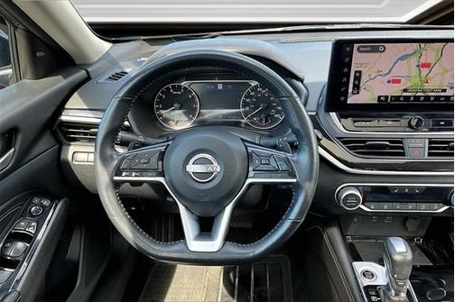 2023 Nissan Altima SR VC-Turbo FWD