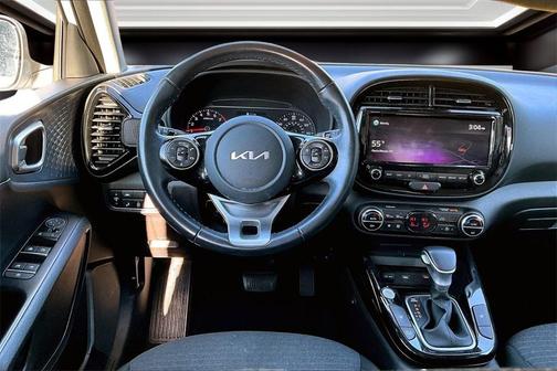 2022 Kia Soul EX