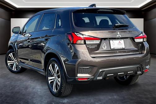 2025 Mitsubishi Outlander Sport SE