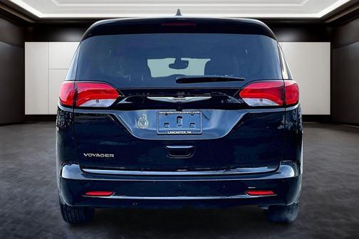 2024 Chrysler Voyager LX