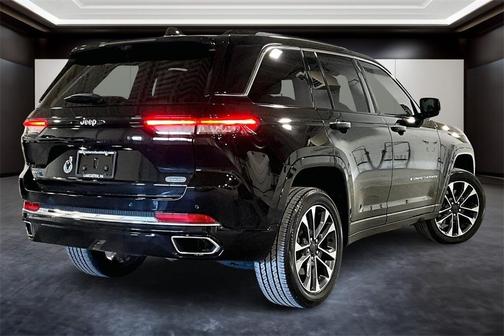 2023 Jeep Grand Cherokee 4xe Overland