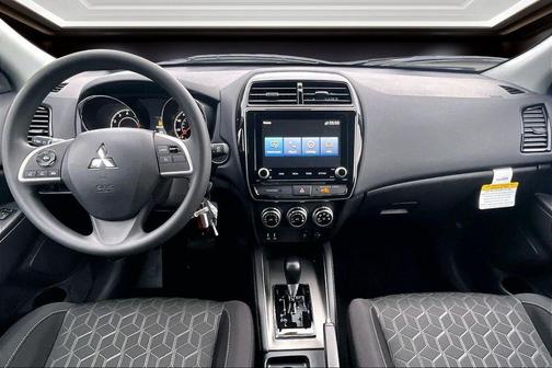 Alloy Silver Metallic 2026 Mitsubishi Outlander Sport 2.0 S