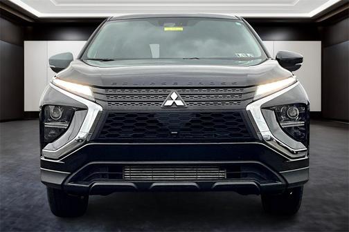 2022 Mitsubishi Eclipse Cross LE