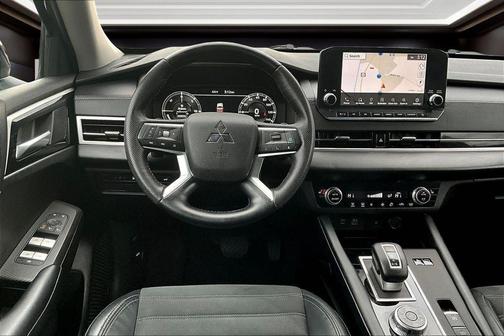 2023 Mitsubishi Outlander PHEV SE S-AWC