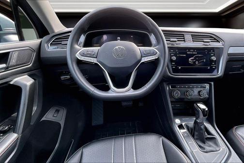 2024 Volkswagen Tiguan 2.0T Wolfsburg Edition