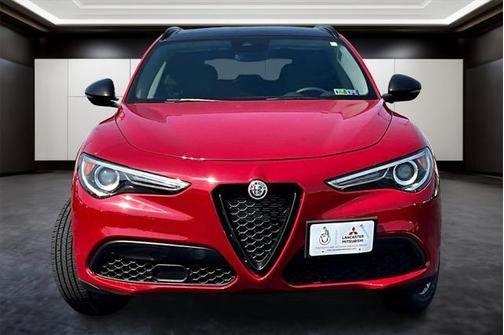2021 Alfa Romeo Stelvio Base