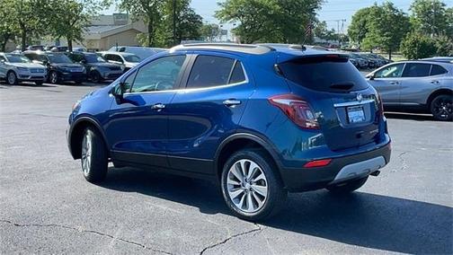 Photo 4 of 43 of 2020 Buick Encore Preferred