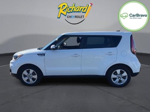 Clear White 2018 Kia Soul Base