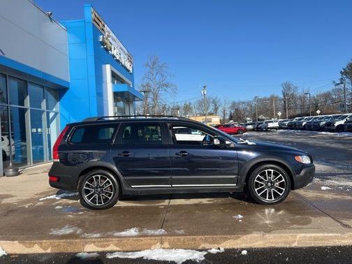 2016 Volvo XC70 T5 Platinum
