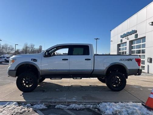 2017 Nissan Titan XD PRO-4X