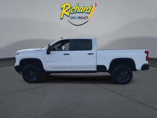 2025 Chevrolet Silverado 2500 ZR2