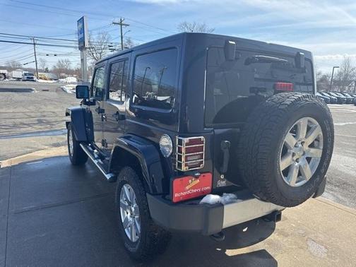 2013 Jeep Wrangler Unlimited Sahara